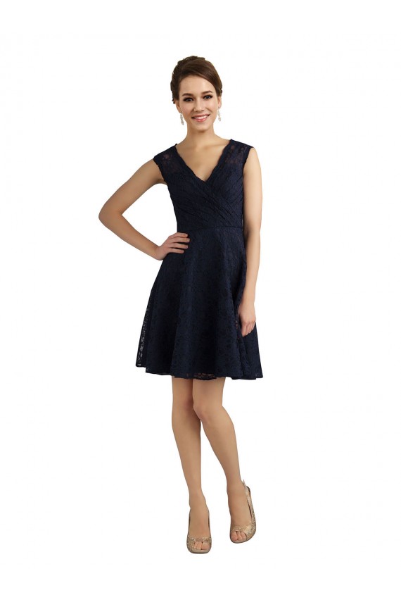 Acheter Bleu marine foncé Trapèze Col V Dentelle Courte Robes demoiselle d'honneur / Robes de cocktail