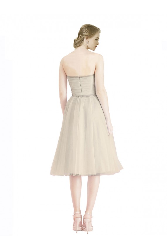 Acheter Trapèze Sans bretelle Tulle Courte Robes demoiselle d'honneur / Robes de cocktail